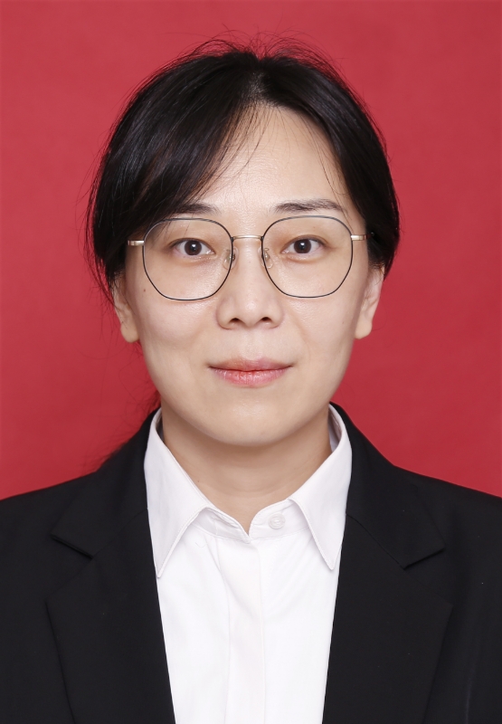 副区长 张瑶